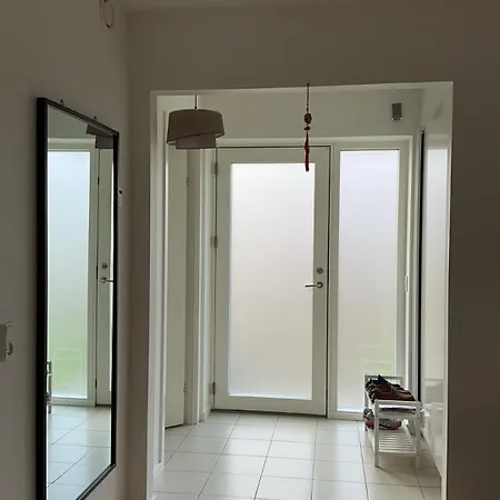 Cozy Townhouse Near Copenhagen